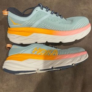 HOKA Bondi 7 running shoes, Women’s 7.5 wide.